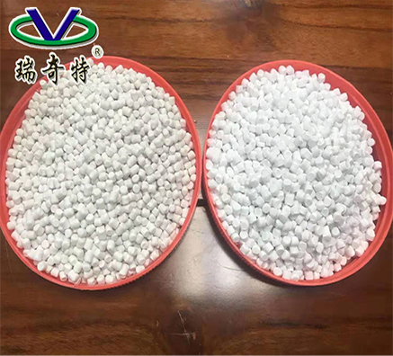 色母粒?？顚Ｓ玫脑霭讋〢-4的優(yōu)勢在哪里？